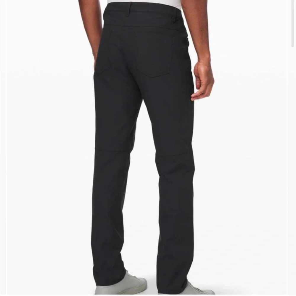 Lululemon Men’s ABC Pant Slim Warpstreme  size 30 -‎ Obsidian color